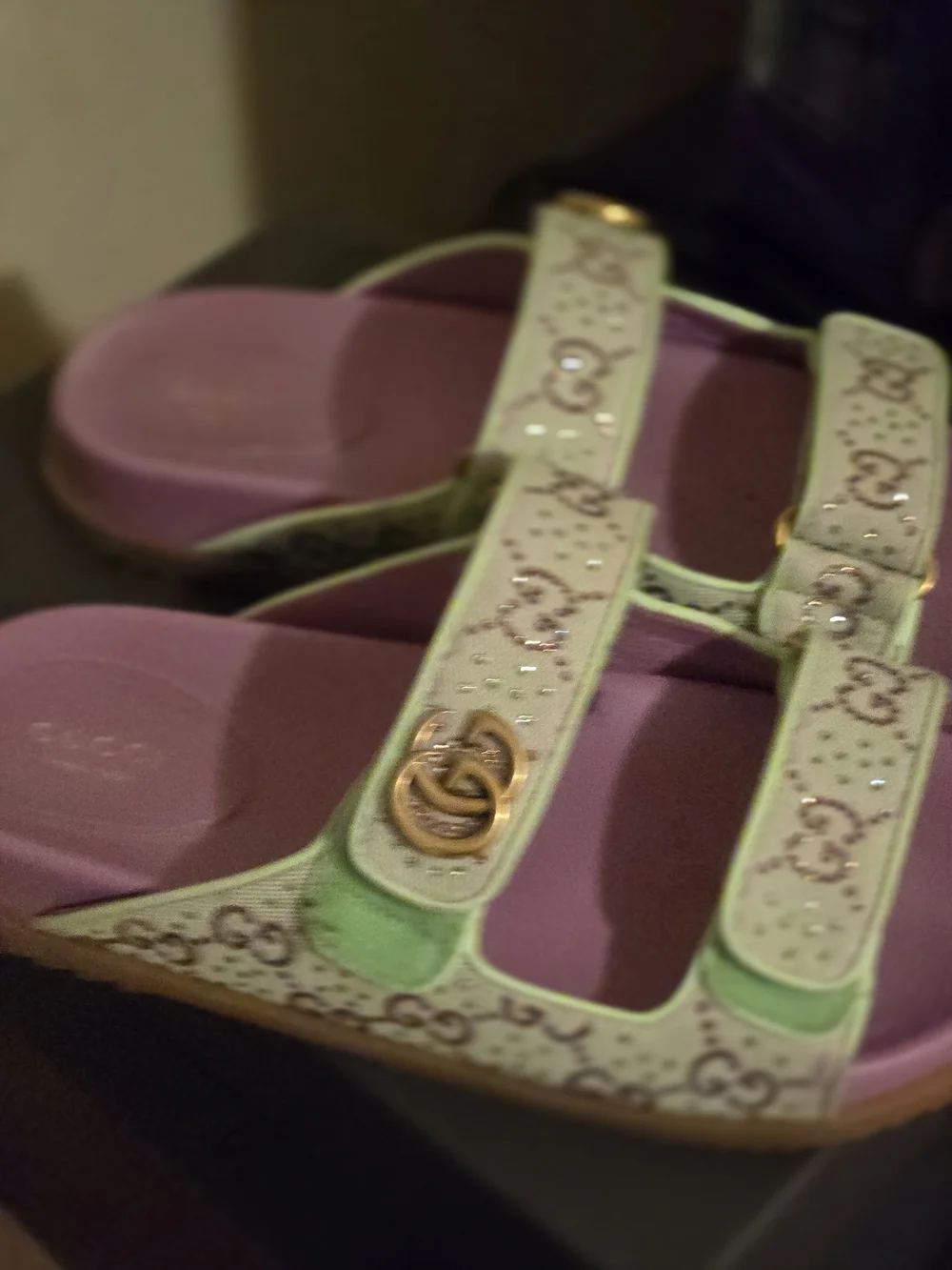 Gucci Women Pink Footbed Green Trim GG Canvas Double-Strap Sandals